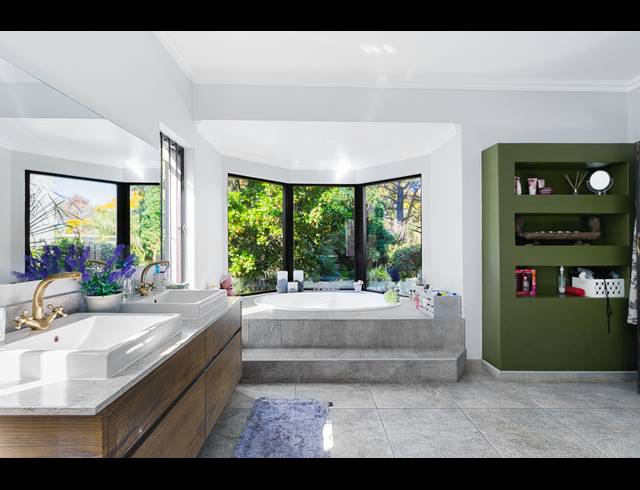 3 BEDROOM HOUSE FOR SALE IN BRYANSTON
